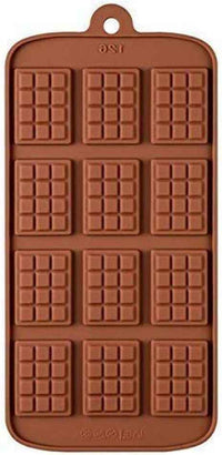 10972