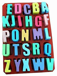 10900